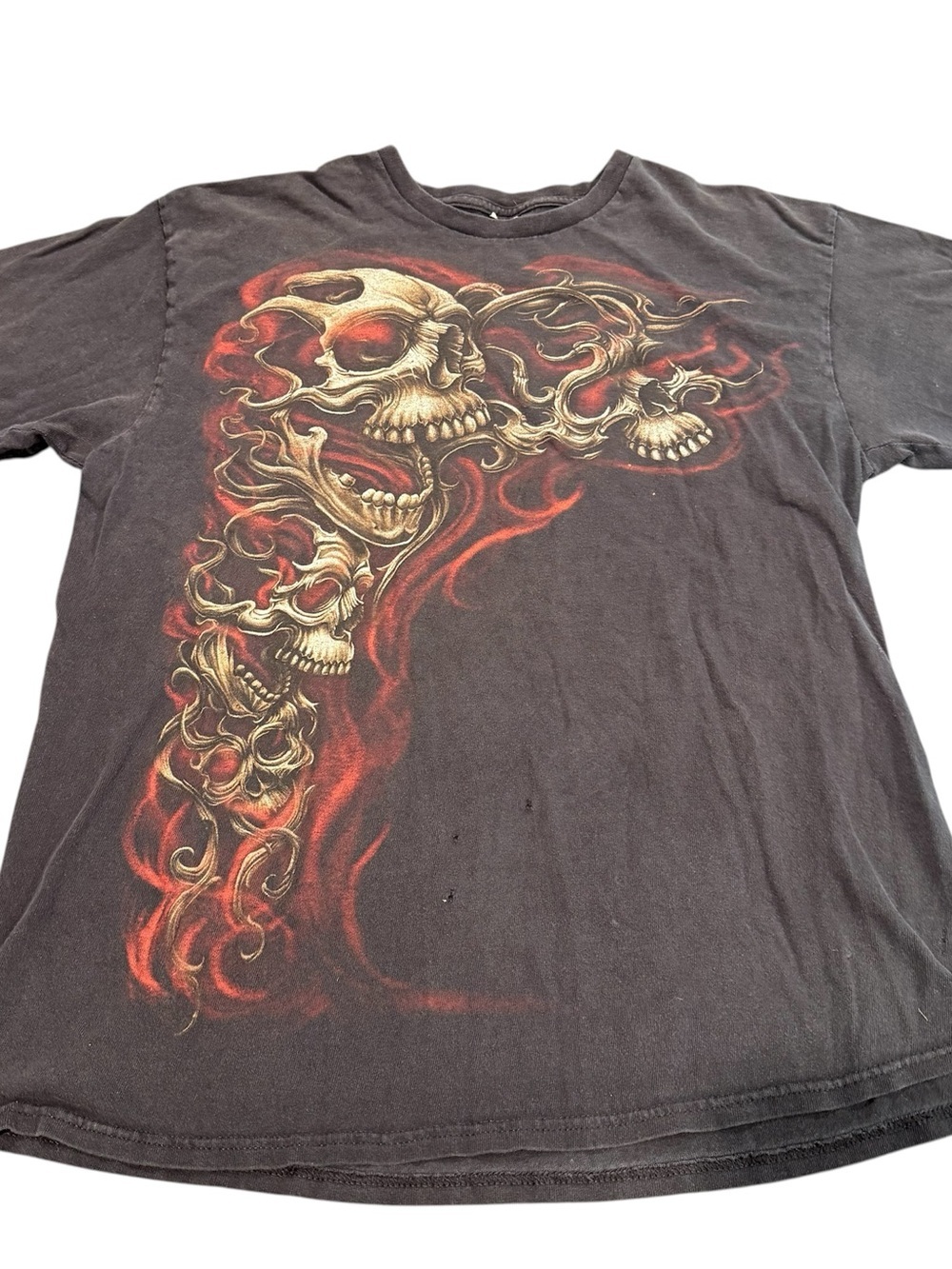 Vintage flame skull t shirt punk emo skate goth Y2K street men medium thrashed